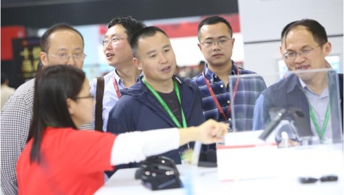 是什么讓它如此自信？